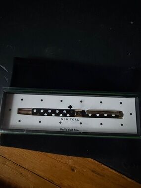 Kate Spade Polka Dot Ballpoint Pen - Black & White New in box